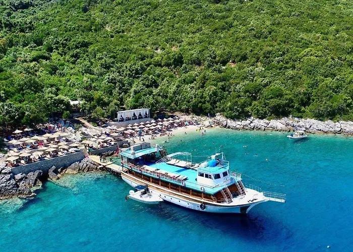 Villa George